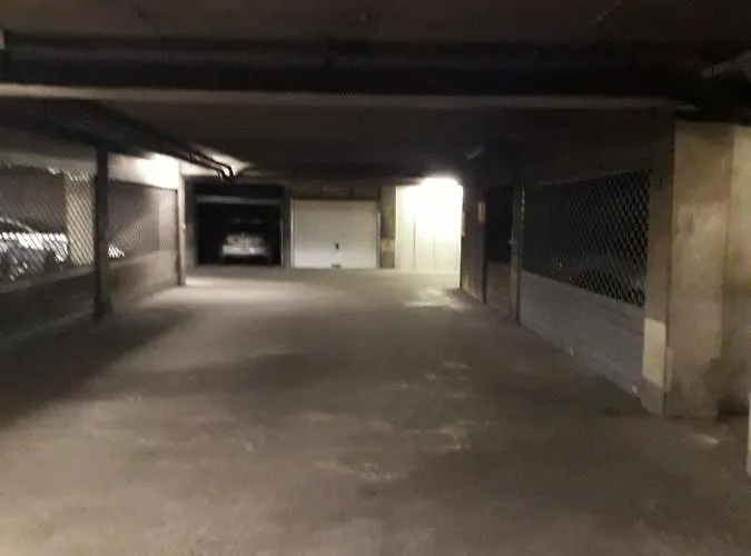 Hyper Centre Avec Garage * サン・テティエンヌ